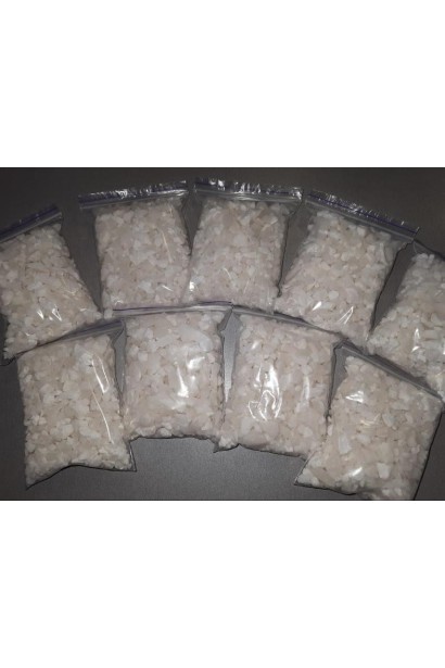 Сульфат алюмінію для очищення води в басейнах.